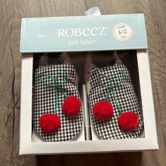 Robeez Other - 🍒 Robeez 🍒